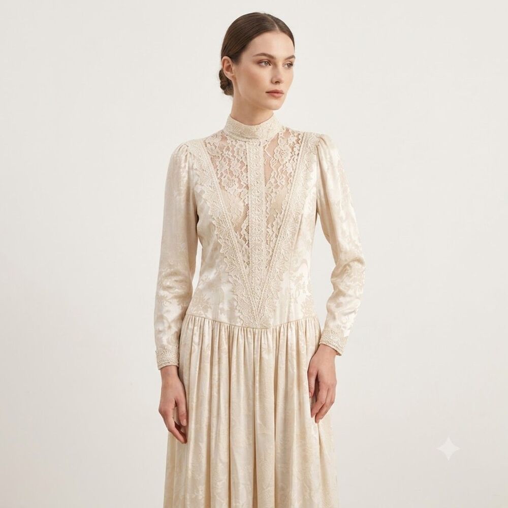Vintage 80s Jessica McClintock Cream Lace Gown M - Picture 1 of 13